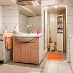 3 Bedroom Cozy In Prázdninový dům Jena